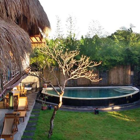 Da Housetel Kuta Hostel Kuta  Exterior photo